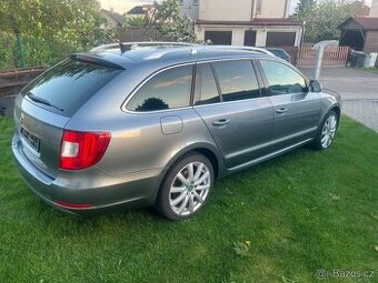 Škoda Superb 2 Elegance 2011 2.0 TDi 103kW Xenon tažné