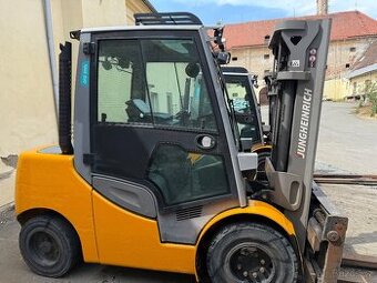 Prodám VZV Jungheinrich DFG 550s r.v. 2019 zdvih duplex 3,3m