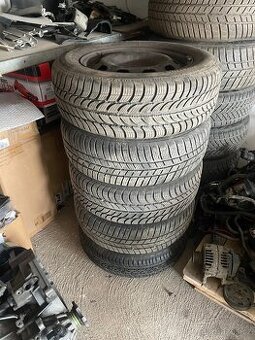 Zimní kola octavia 1 R15 5x100