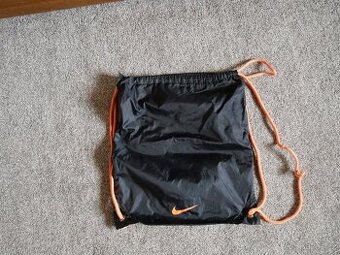 Batoh NIKE Tienpo - 1