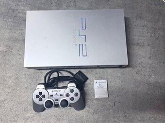 - PS2 Sony konzole Scph-50004 -