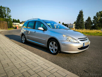 Peugeot 307 SW 2.0 HDI(100kw)7 míst Klima Panorama