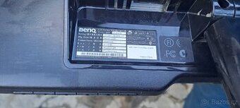 Staré LCD monitory
