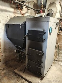 Benekov Cosmotherm U26 - uhli+pelety