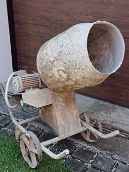 Stavební míchačka 380 V