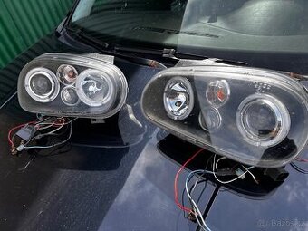Golf iv světla
