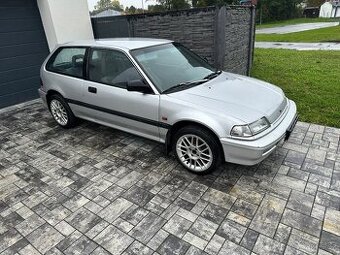 Prodám Honda Civic IV Hatchback 1990 1,5 16V, 66 Kw