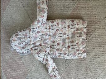 Prodám bílou bundu s motivy zvířátek 134cm 8-9 let
