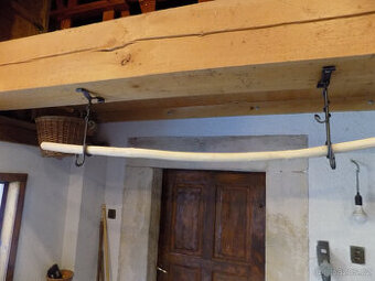 Kované hambálky ,držák.