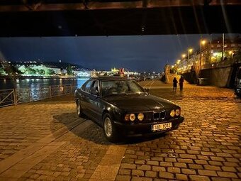 Kola bmw e34