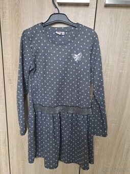 Dívčí šaty velikost 152