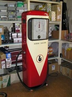 BENZINA nebo ADAST poptávám starý výdejní stojan