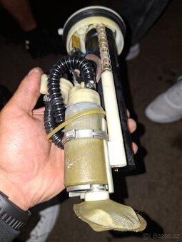 Benzínové čerpadlo Peugeot JetForce125