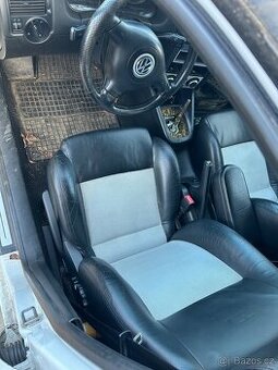 Škoda Octavia 1 RS sedačky