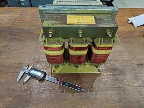 Třífázový transformátor siemens 4AP4163-7CB - 1