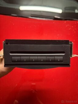 CD Changer originál Mercedes - 1