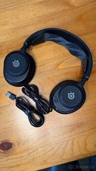 SteelSeries Arctis Nova 3 - Plně funkční, konstrukce (Sleva)