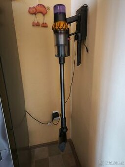 Dyson V15 Detect Absolute