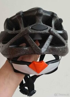 Cyklistická helma - 1