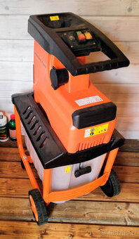 Drtič větví/štěpkovač Patriot PS 2600