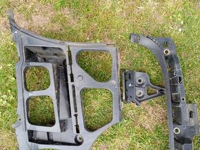 BMW e91 držáky zadního nárazníku