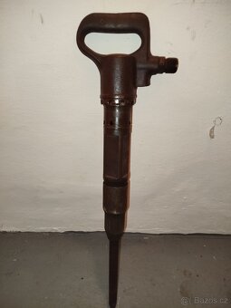 Sbíjecí kladivo SK-12