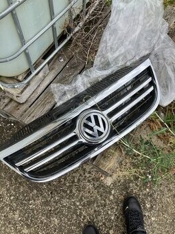 maska mrizka vw tiguan 07-11 znak
