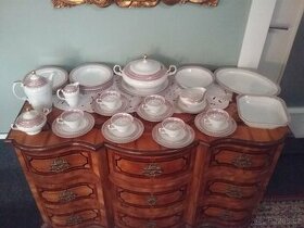 Stará porcelánová jídelní a čajová souprava - Thun