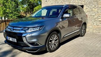 Mitsubishi Outlander 2,2 DI-D, 4x4, 7 míst, šíbr