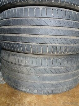 225/45r17
