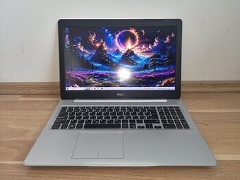 Čtyřjádrový notebook Dell Inspiron 3585