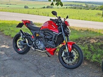 Ducati Monster 937 plus_rok 2024
