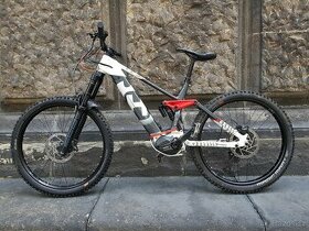 HUSQUARNA HC7