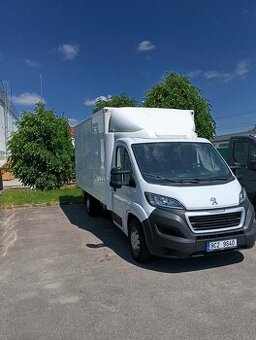 Peugeot Boxer 2,2 Blue HDi skříň