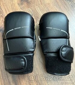 Rukavice na MMA / grappling 500 černé OUTSHOCK - 1