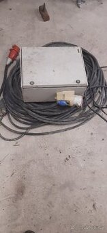 Kabel 380v cca.55m a elektroměr