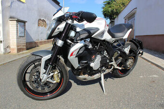 Mv Agusta dragster brutale 800