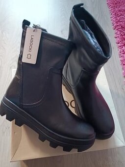 Nové kožené kozačky Chelsea boty Lasocki vel. 39