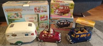 Sylvanian sada 2x autíčko plus karavan