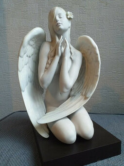 Lladro Jsi můj anděl. V důchodu.
