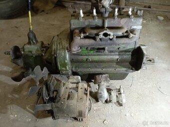 Motor s převodovkou