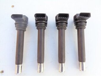 Škoda VW Audi Seat 1.8TSI 2.0TSI zapalovací cívka 06H905115A