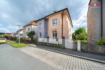 Prodej rodinného domu, 218 m², Plzeň, ul. K Pecihrádku