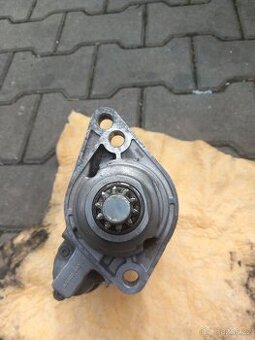 Starter ,Octavia 2,,,1,9/77kw - 1