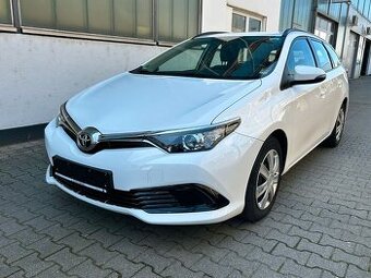 Toyota Auris 1.4 D-4D 66kw Active Touring Sport r.v.2018/5