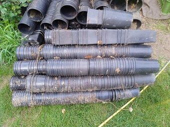 Prodám  1200 kusů  2 L /IPP RP 2 Litry /květináč/kontejner