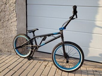 Freestyle bmx