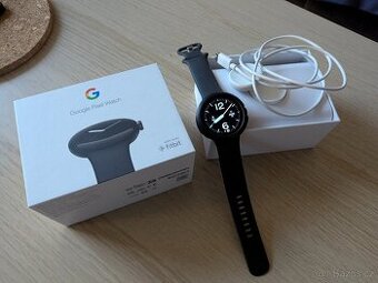 Google Pixel Watch + kryt Spigen