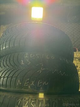 Zimní pneu 2x205/60 R16 Nexen
