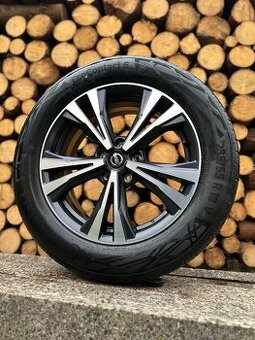 Alu kola 5x114.3 r18 s pneu (niss)